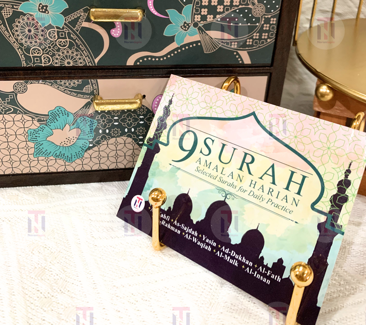 Buku 9 Surah Amalan Harian